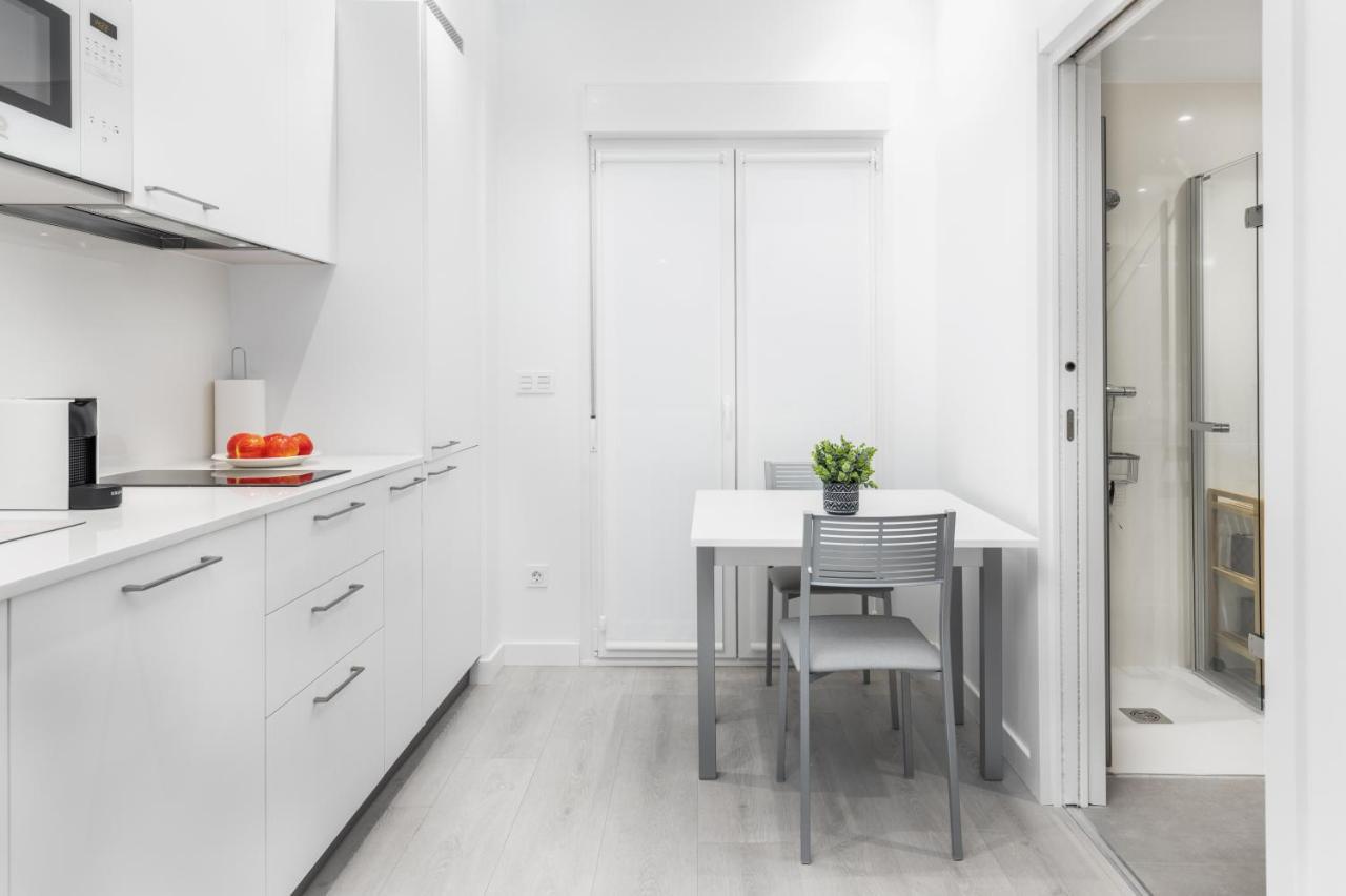 Santa Marina Apartamentuak Zarautz Exteriör bild